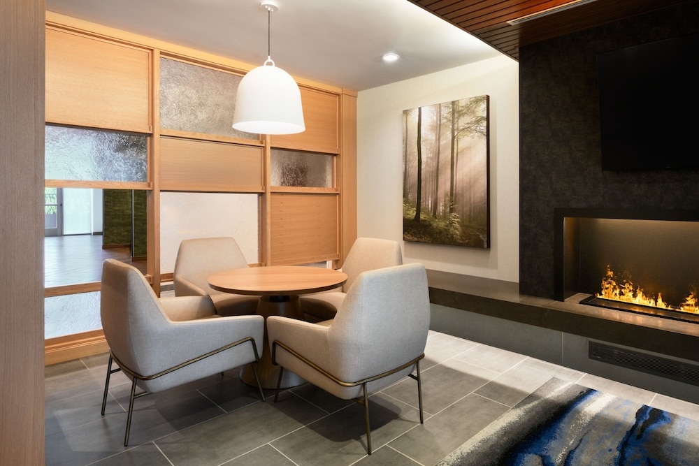 Fairfield Inn & Suites by Marriott Orlando at Millenia 10/30