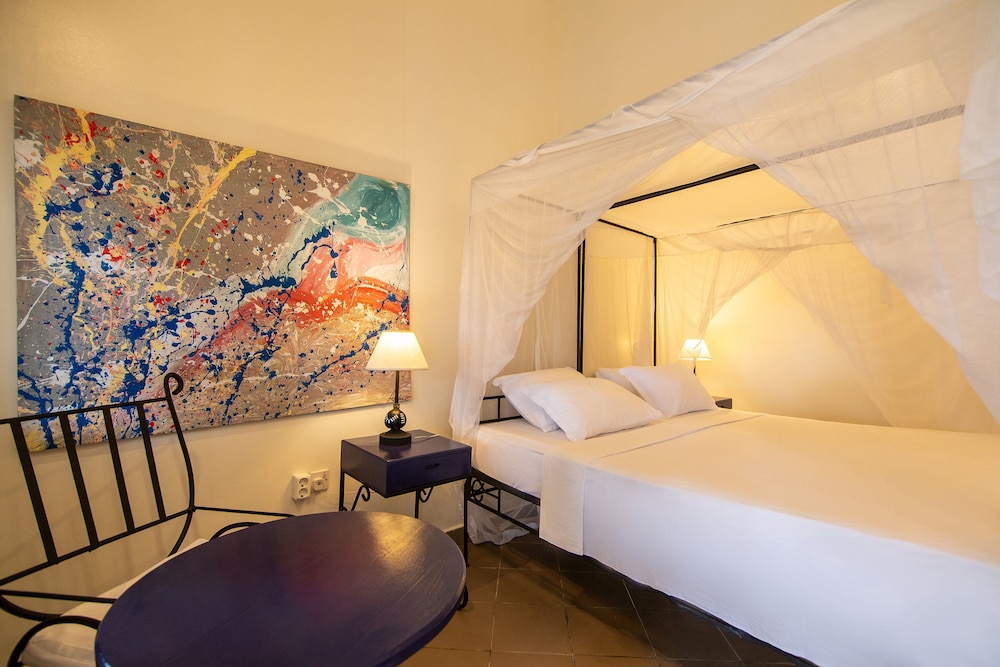 Mediterraneo Hotel 6/72
