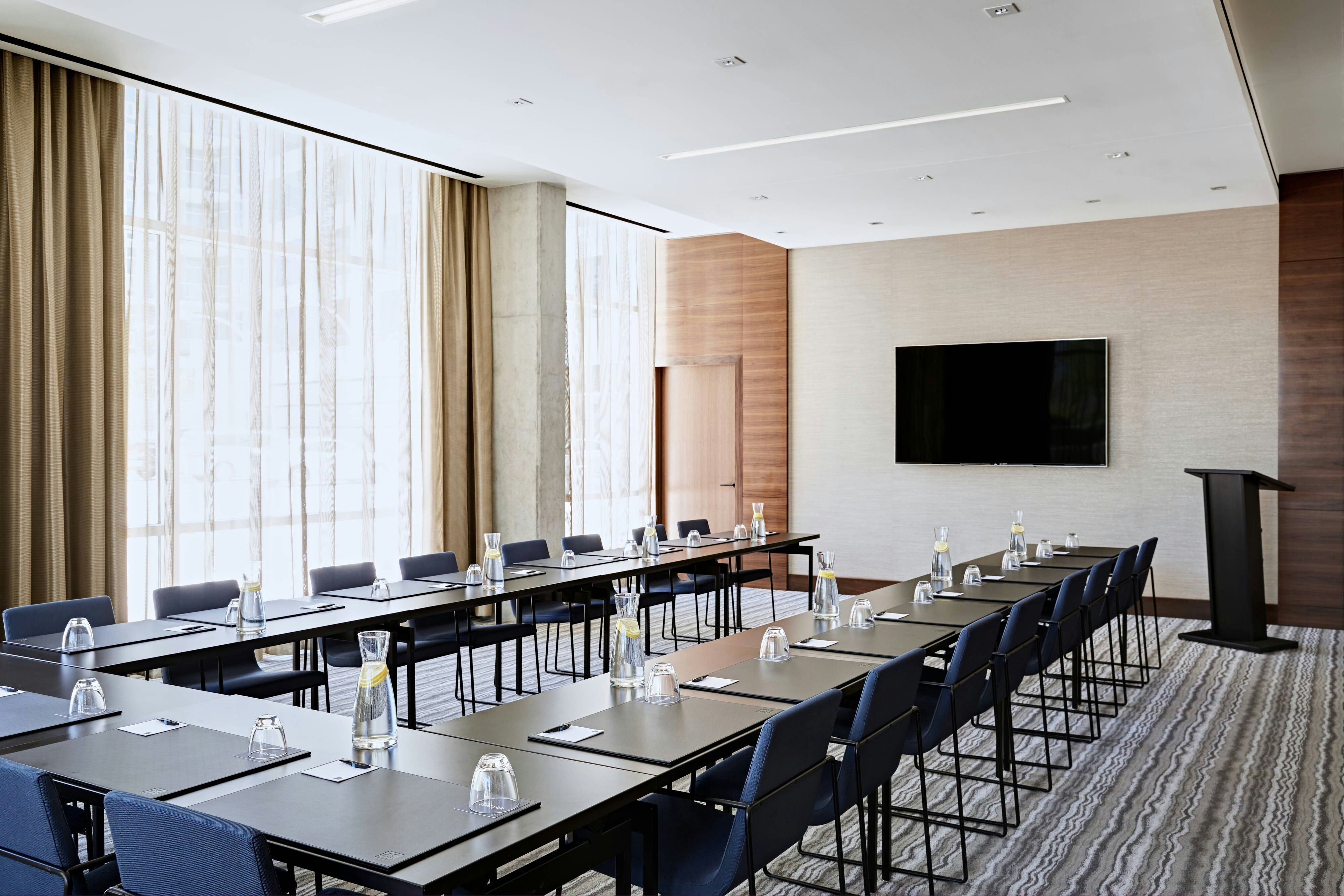 AC Hotel Phoenix Tempe/Downtown 23/29