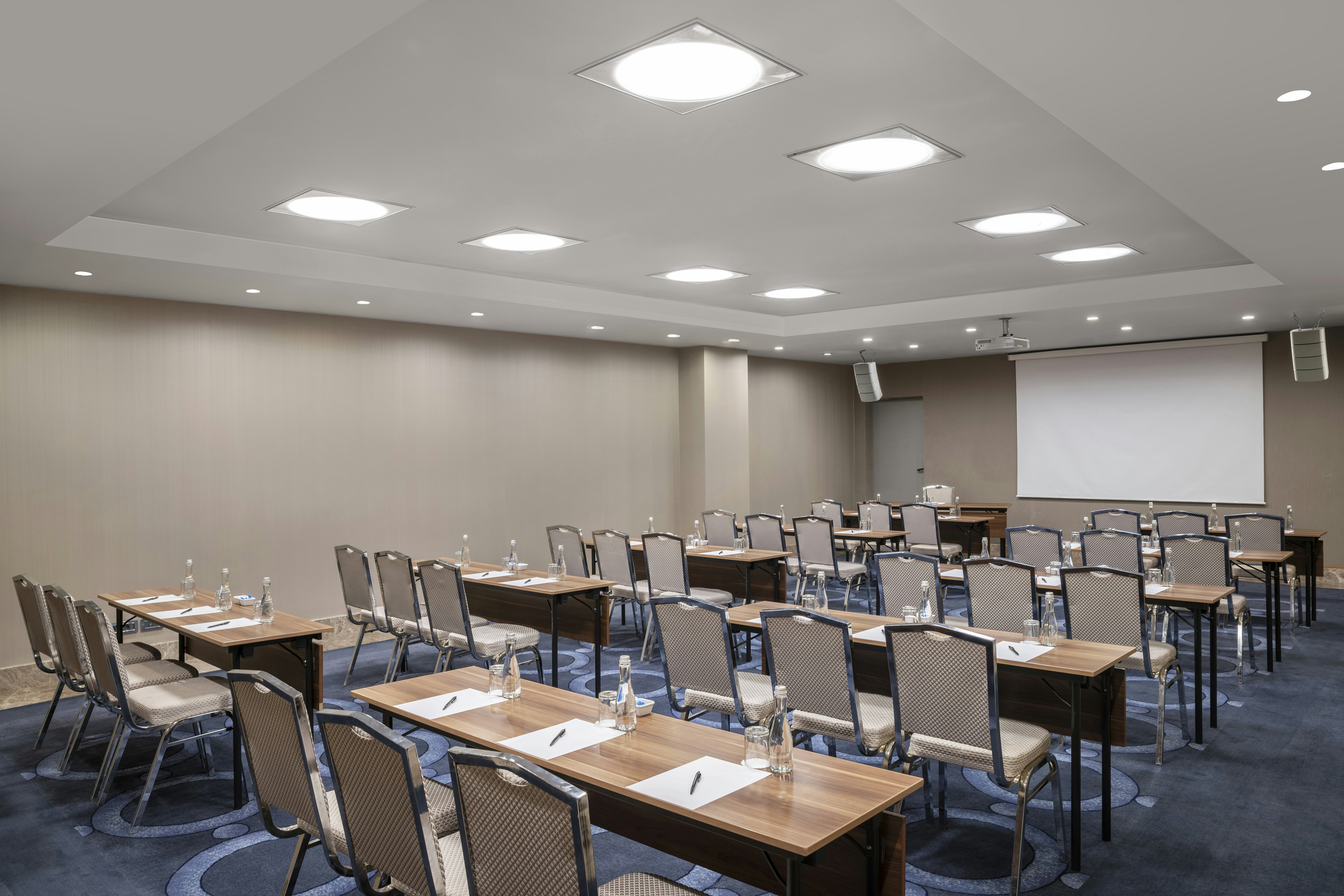 DoubleTree by Hilton Istanbul Gayrettepe 28/34