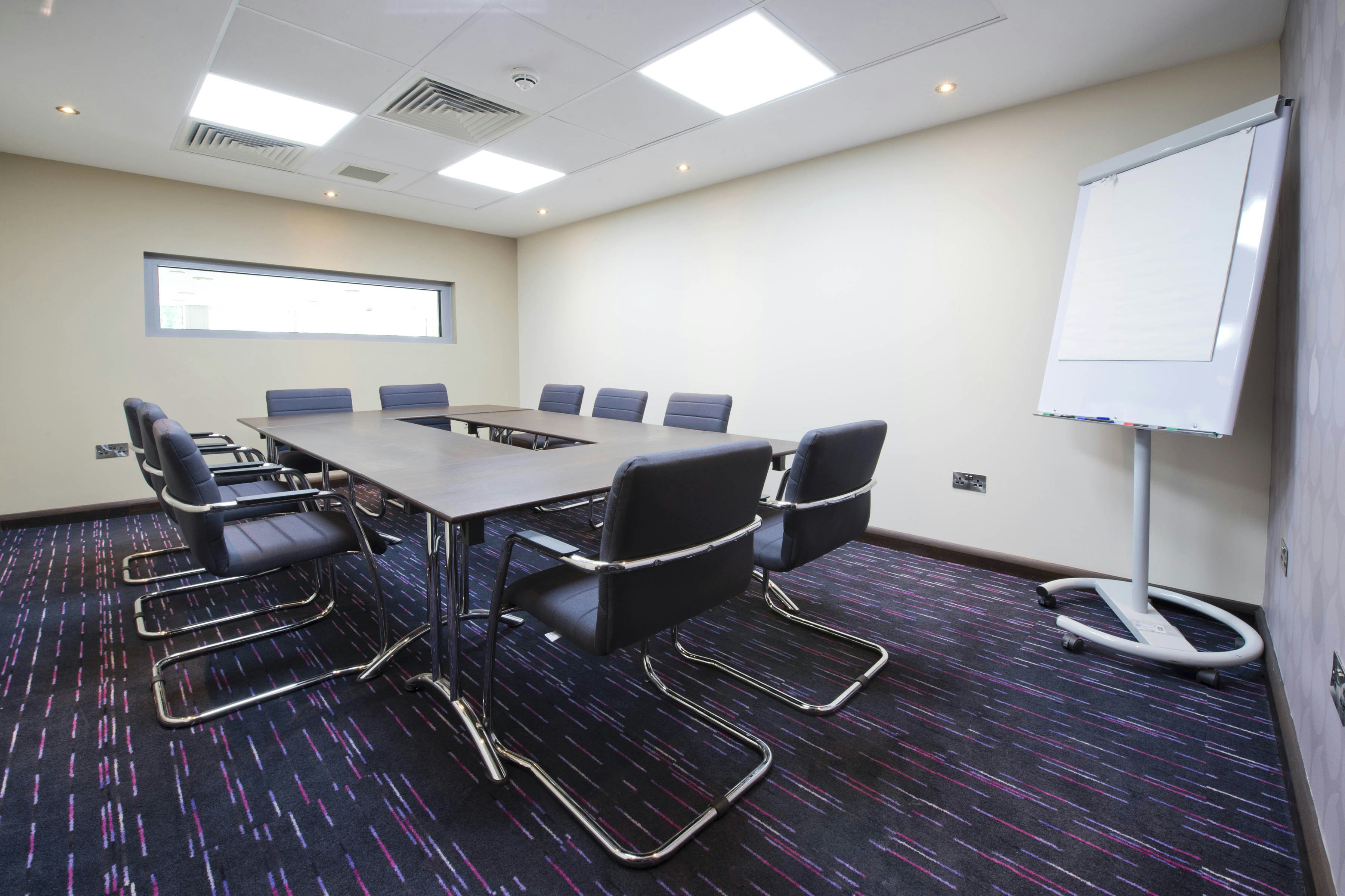 Premier Inn Derby City Centre (Riverlights) hotel 28/31
