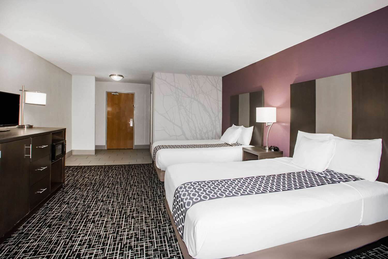 La Quinta Inn & Suites by Wyndham Pontoon Beach 9/37