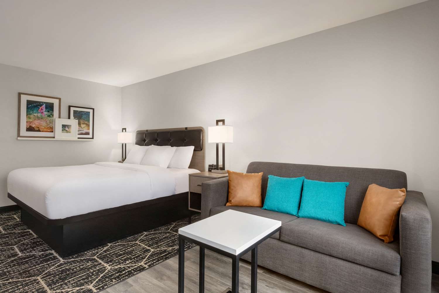 La Quinta Inn & Suites by Wyndham Dothan 32/71