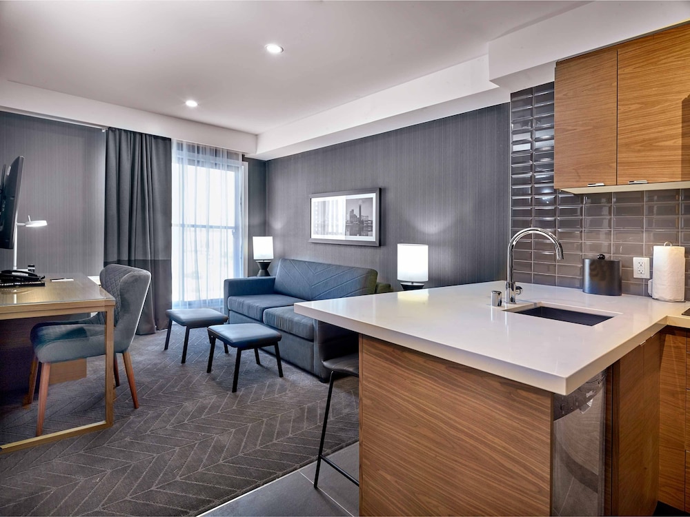 Sandman Signature Plano - Frisco Hotel 36/53