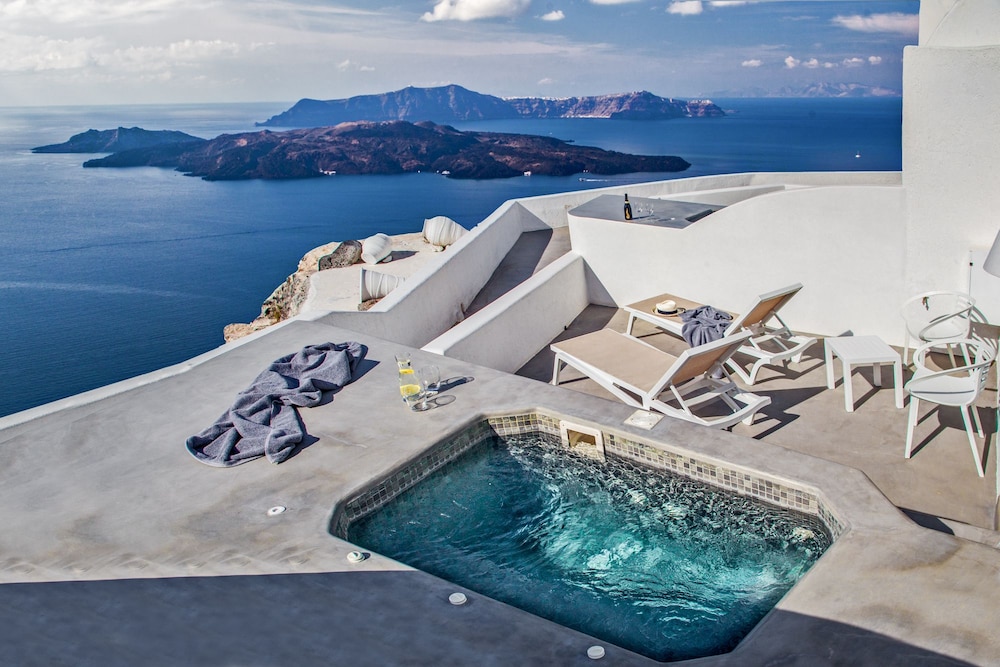 Villa Irini Fira 34/45