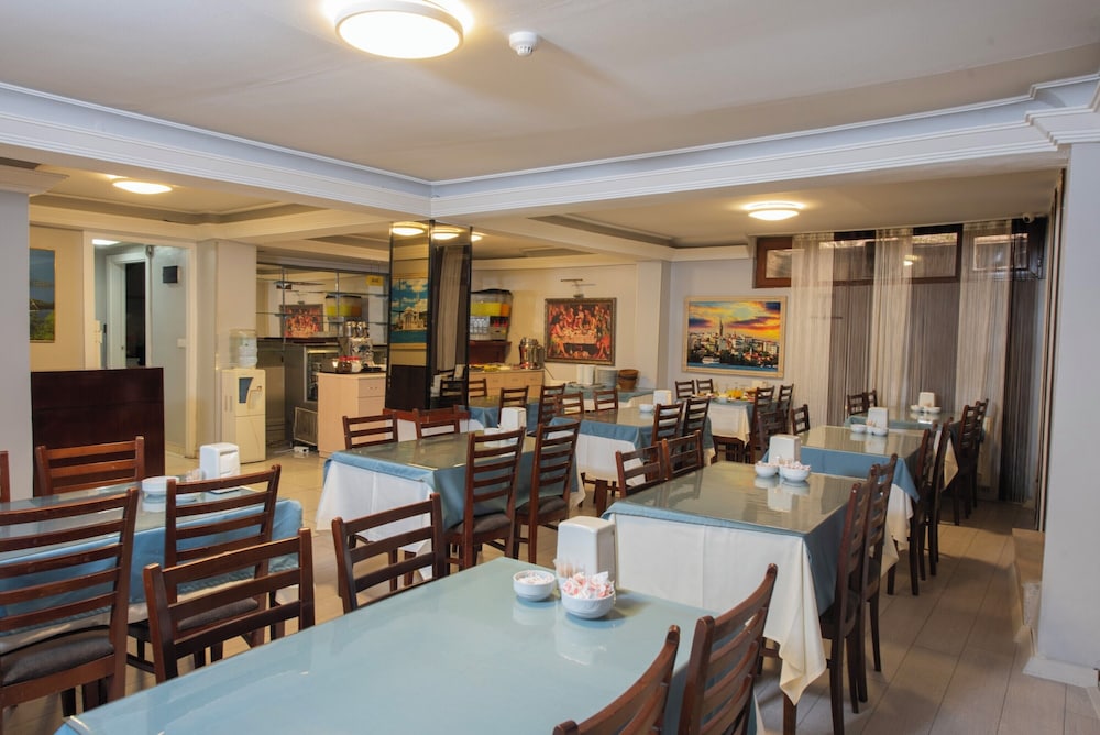 Grand Vatan Hotel 34/50