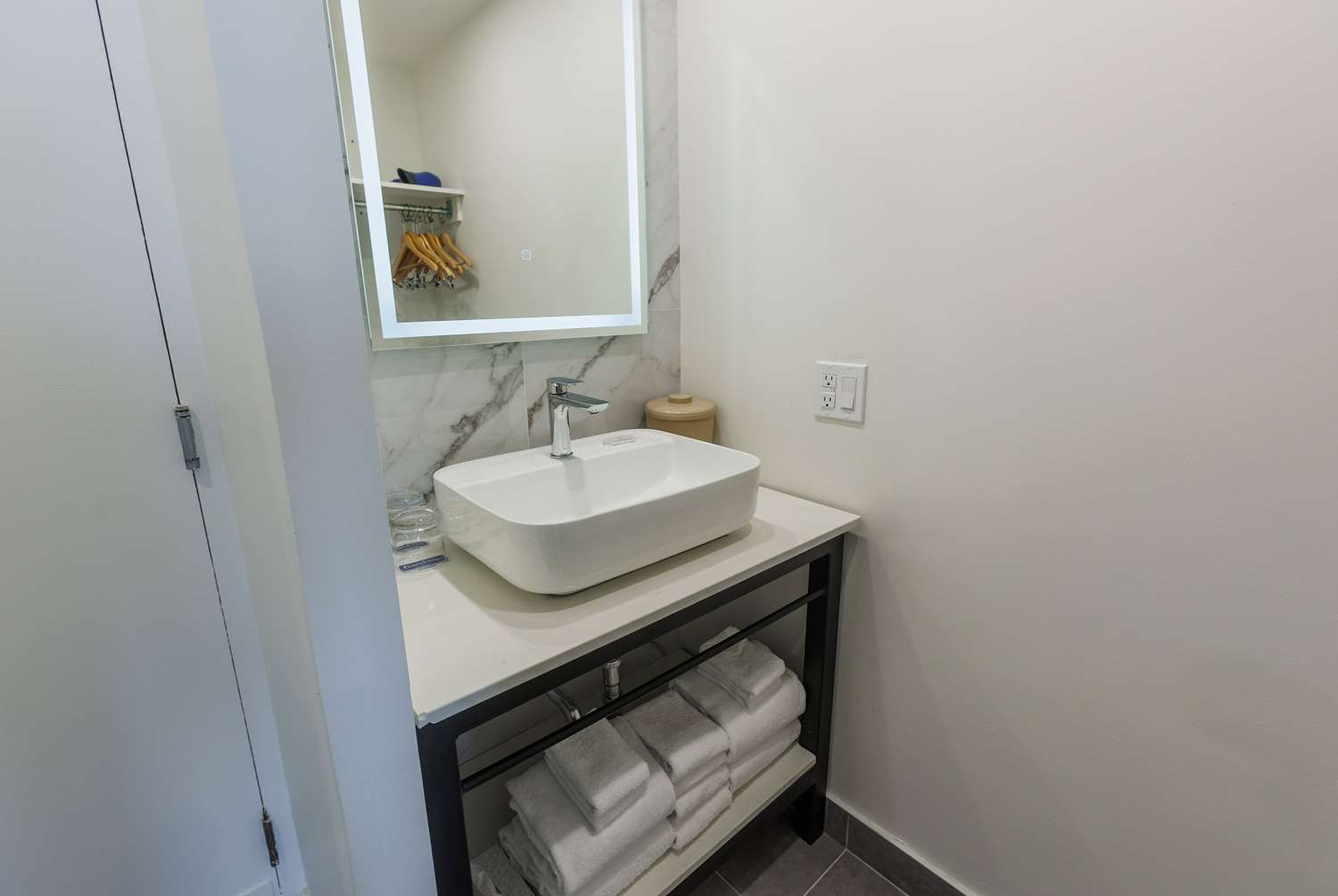 Travelodge by Wyndham Hotel & Convention Centre Quebec City 39/41