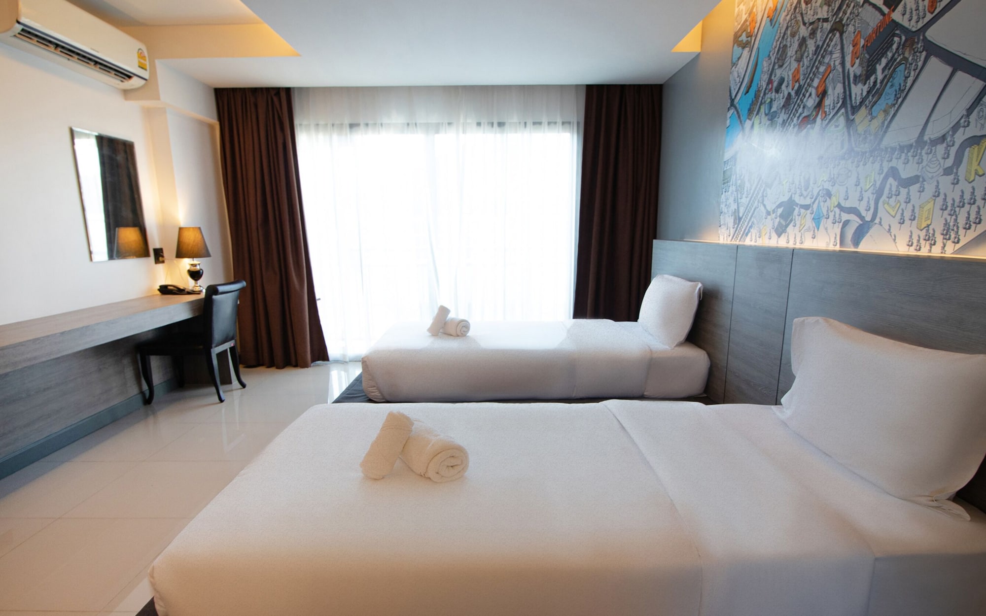 SUPERIOR, TWIN BEDS