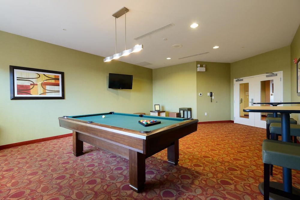Towneplace Suites By Marriott Frederick 28/31