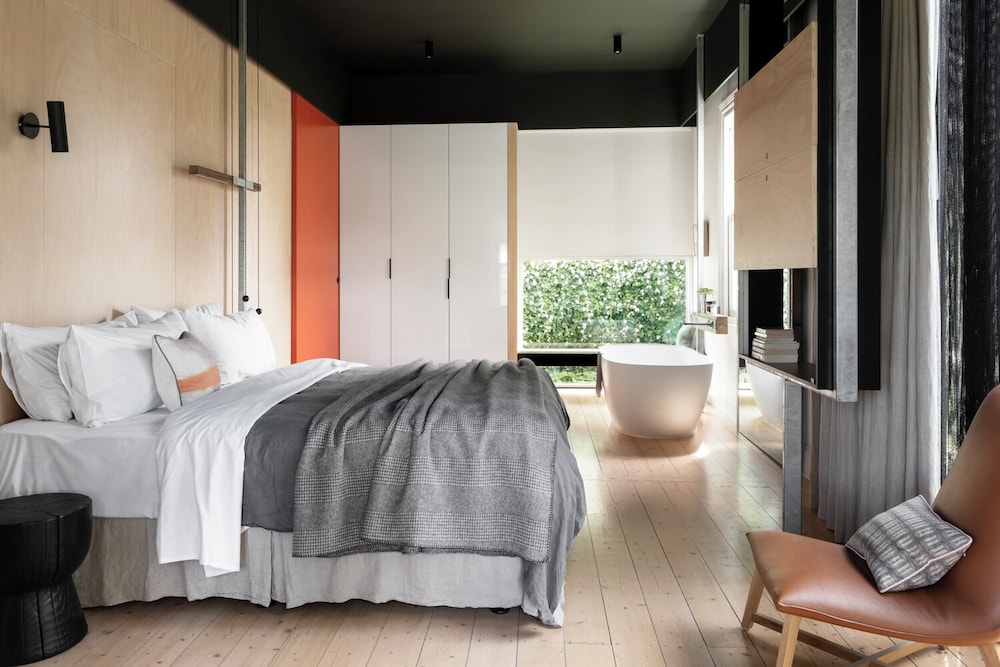 5 Rooms, Suite, King Bed