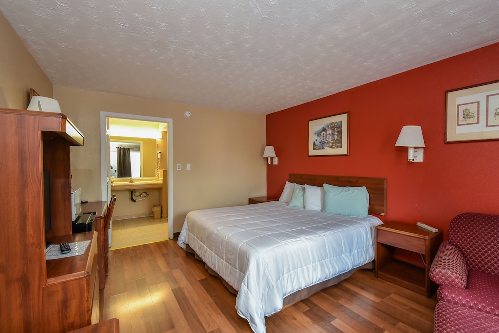 Americas Best Value Inn & Suites Williamstown 27/61
