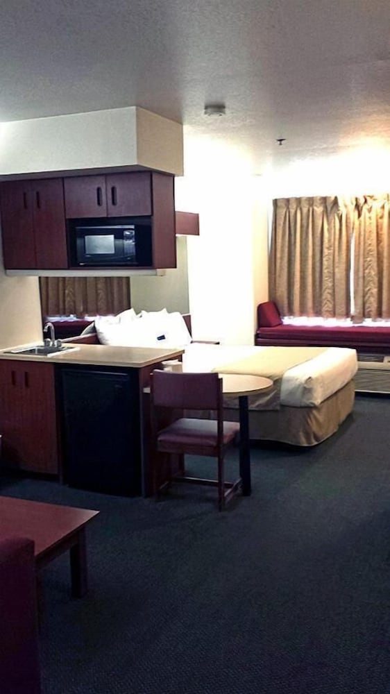 Motel6 Dixon, CA 39/58