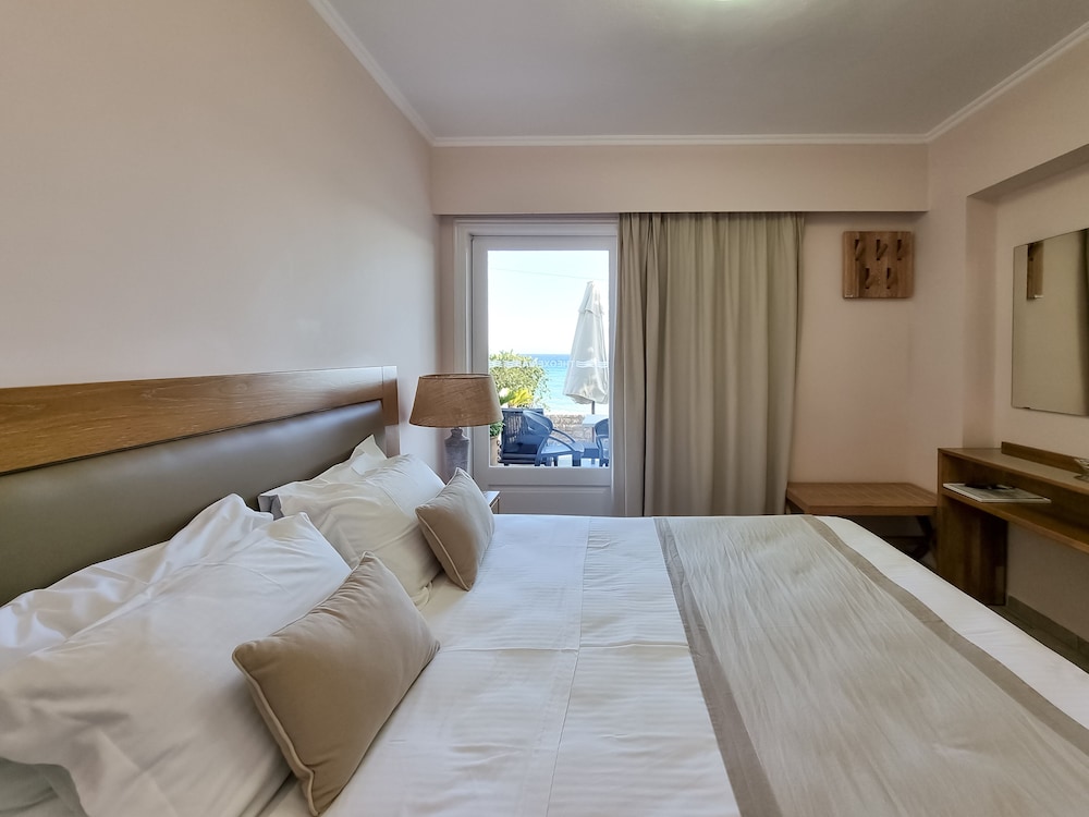 Chios Xenia Apartments 11/50