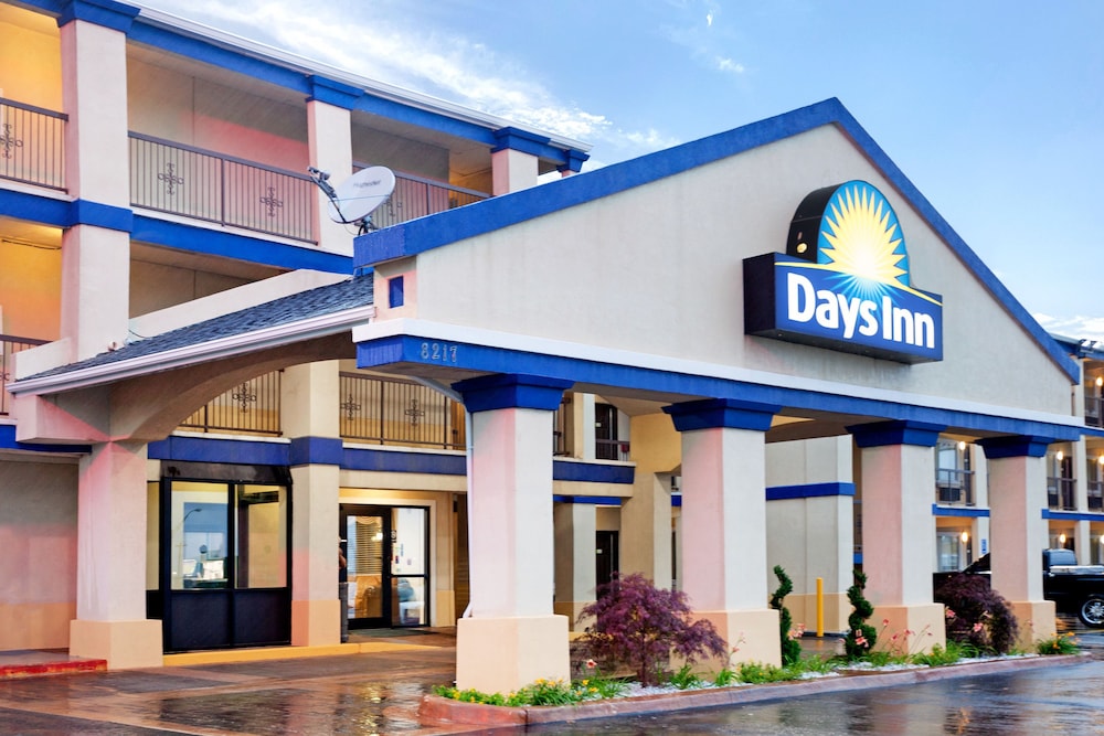 Days Inn by Wyndham Oklahoma City/Moore 1/30
