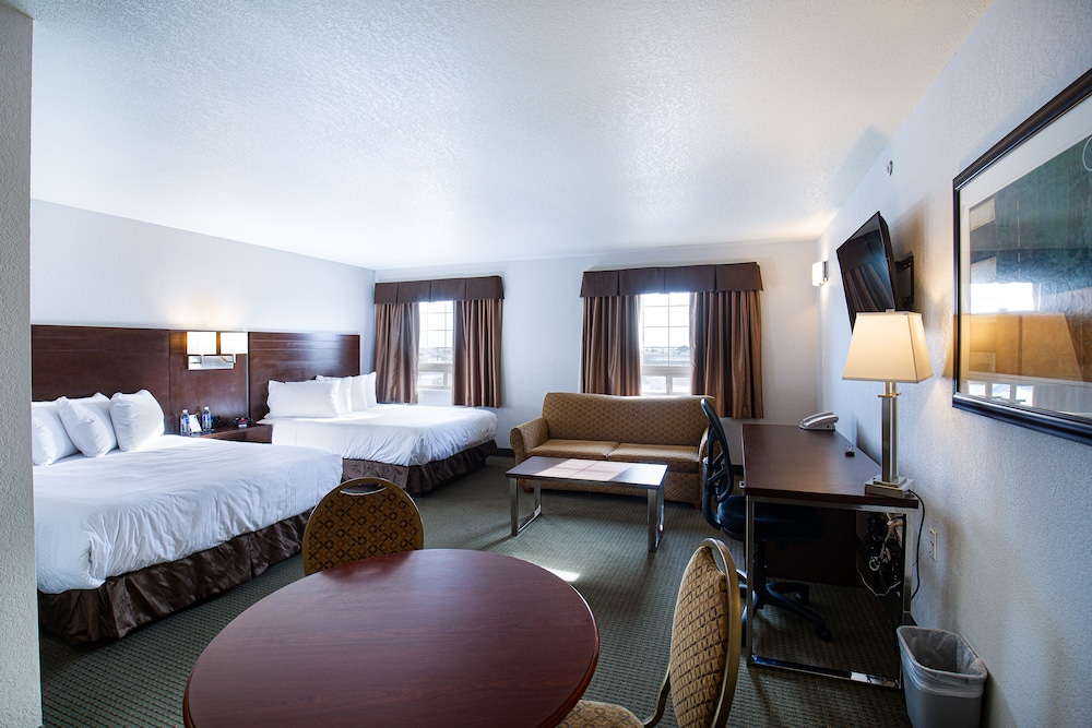Service Plus Inn and Suites - Grande Prairie 21/62