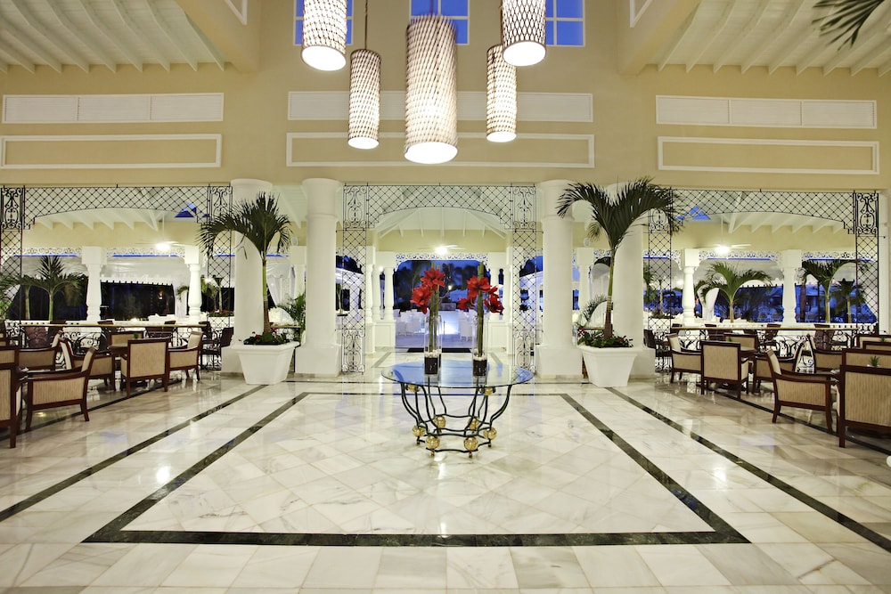 Bahia Principe Escape Aquamarine - Adults Only 38/72