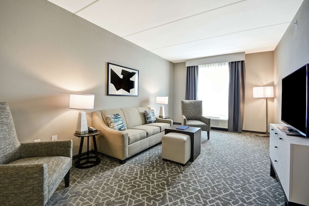 HOMEWOOD SUITES BY HILTON RALEIGH CARY I-40 33/52