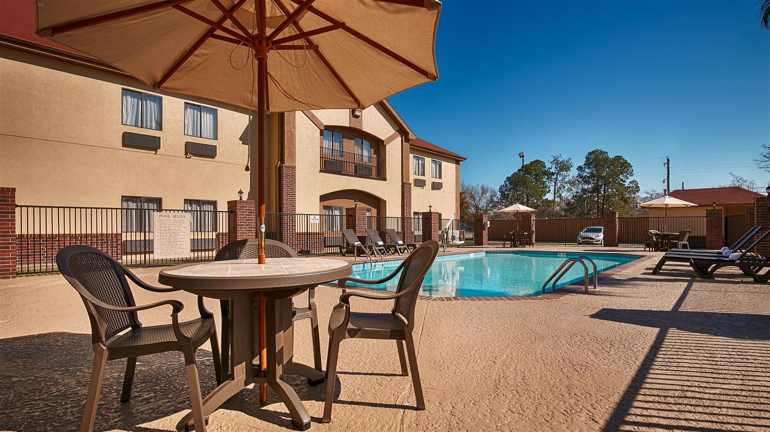 Best Western Inn & Suites - Lake Charles 39/40
