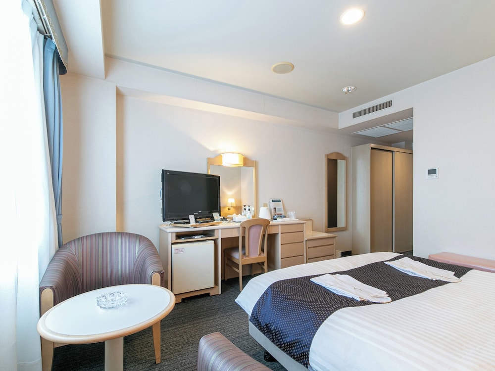 Hotel Verfort Hyuga 25/50