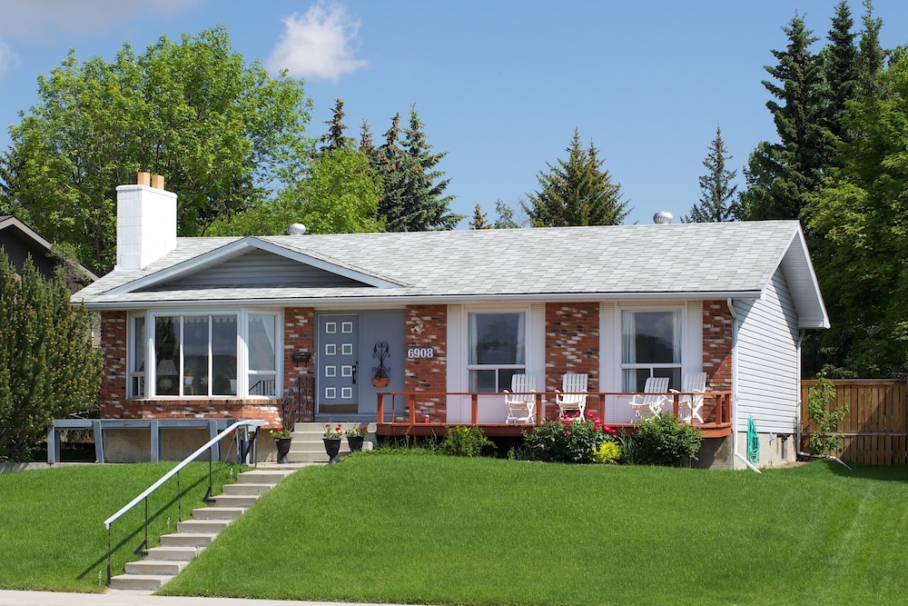 Cozy Nest B&B 23/25