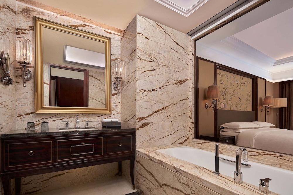 Sheraton Shantou Hotel 7/58