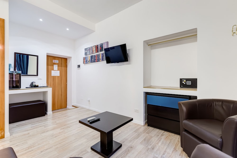 Ripetta Central Suites 32/39