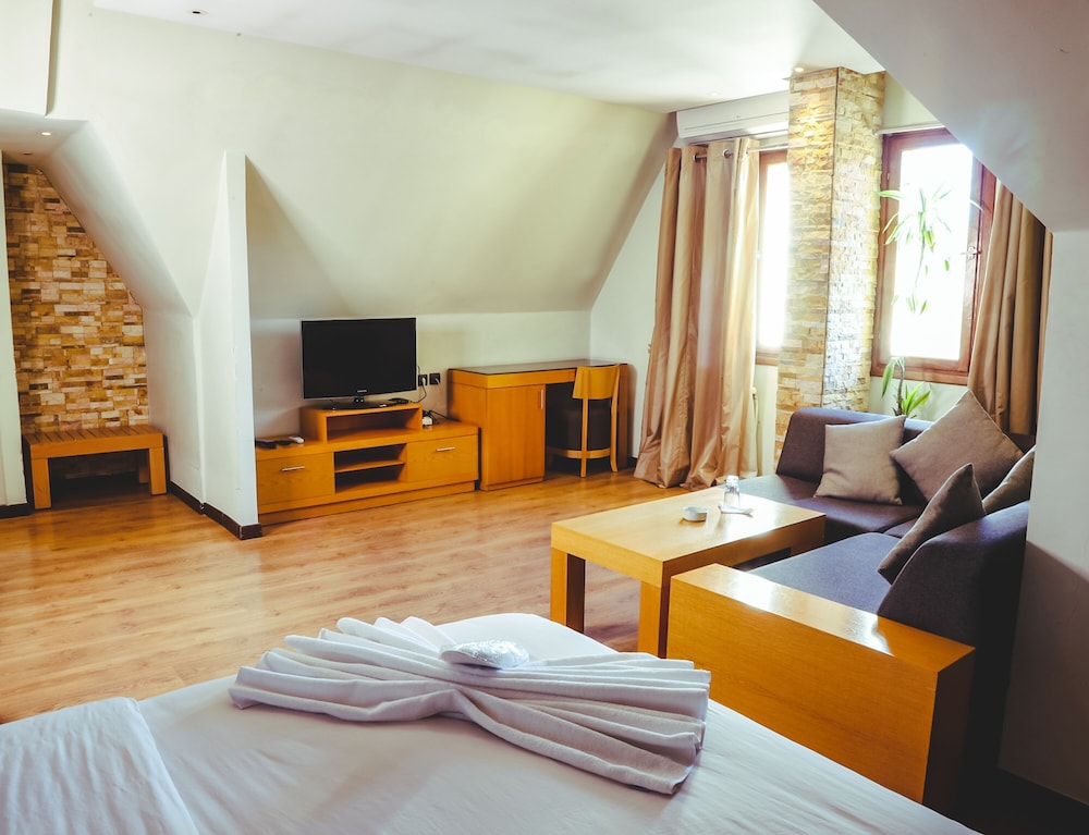 HOTEL PERCE NEIGE 13/22