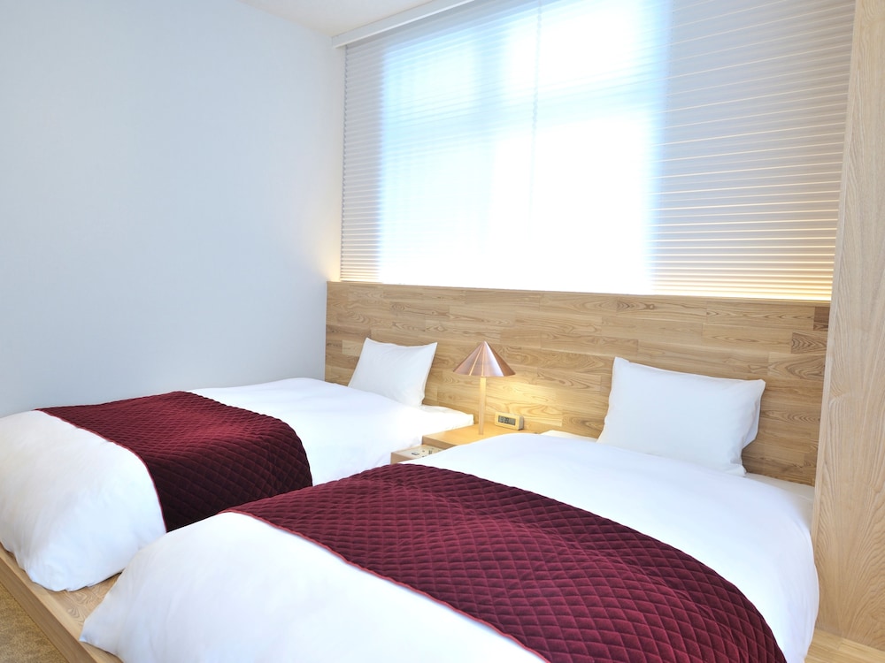 STANDARD, TWIN BEDS