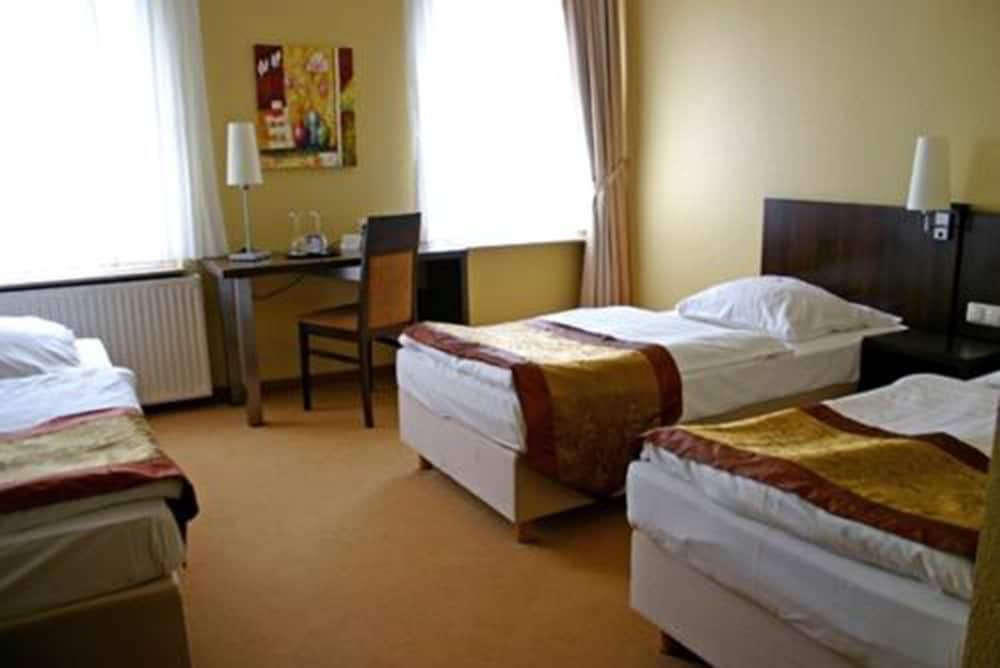 Hotel Herzog 8/16