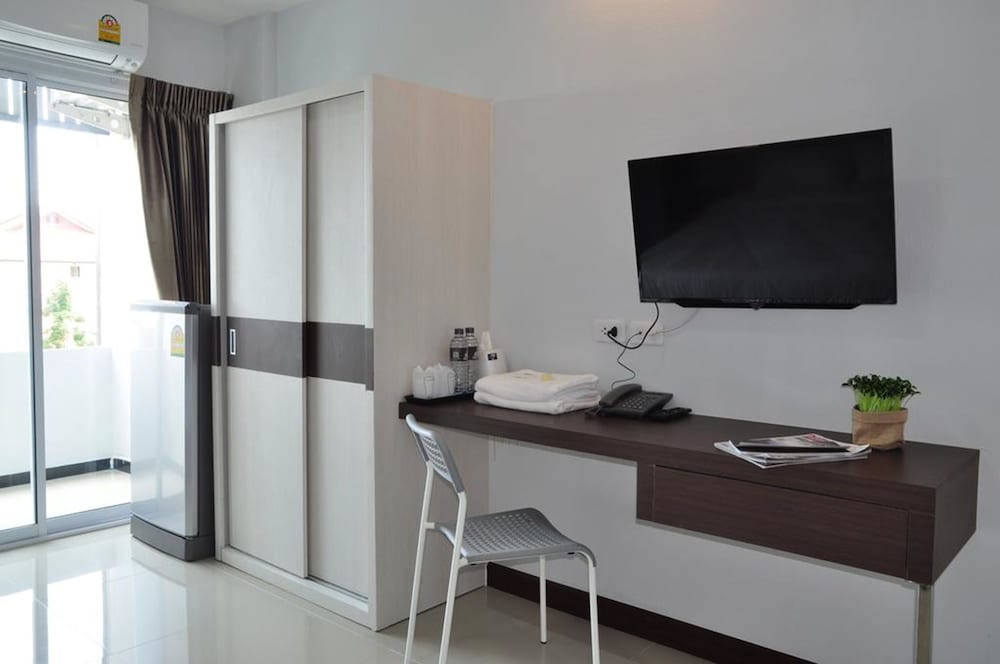 Lobby at C Room Airport, CHIANG MAI