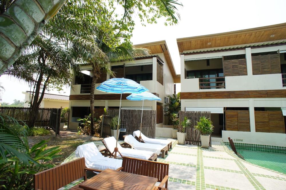 The Hideaway Resort 5/31