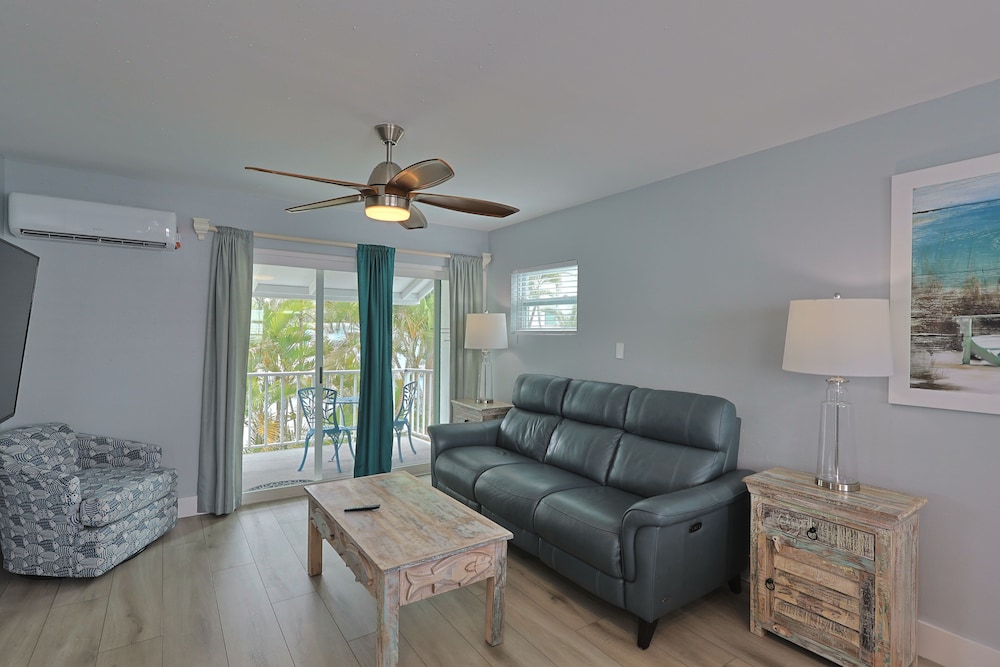 The Inn On Siesta Key 29/50