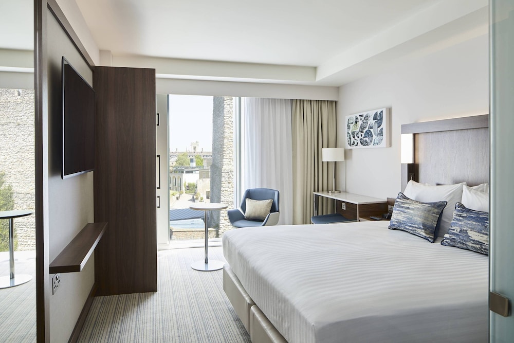 Courtyard by Marriott Oxford City Centre 6/44