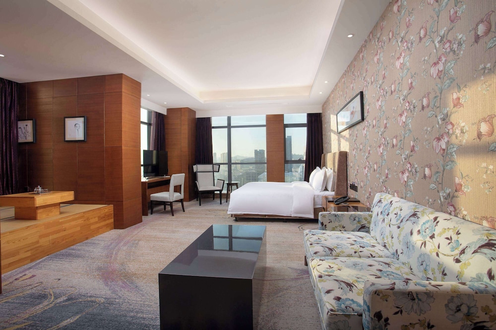Days Hotel by Wyndham Jilin Railway Station 8/16