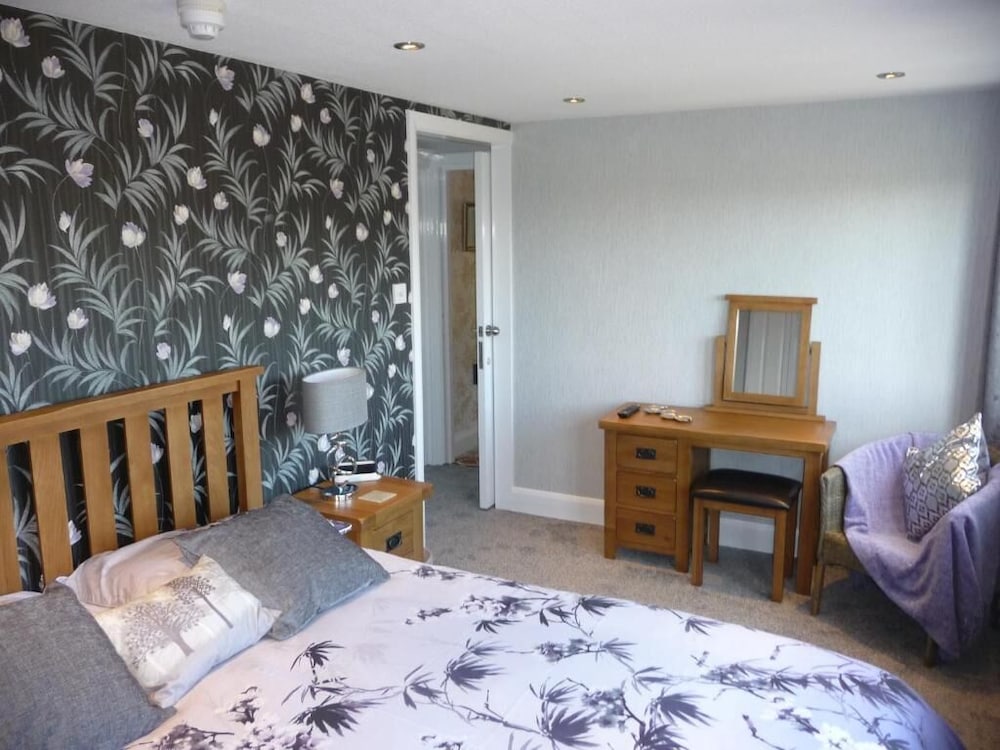 High Ways House 32/44