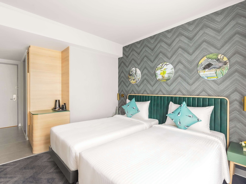 STANDARD, TWIN BEDS