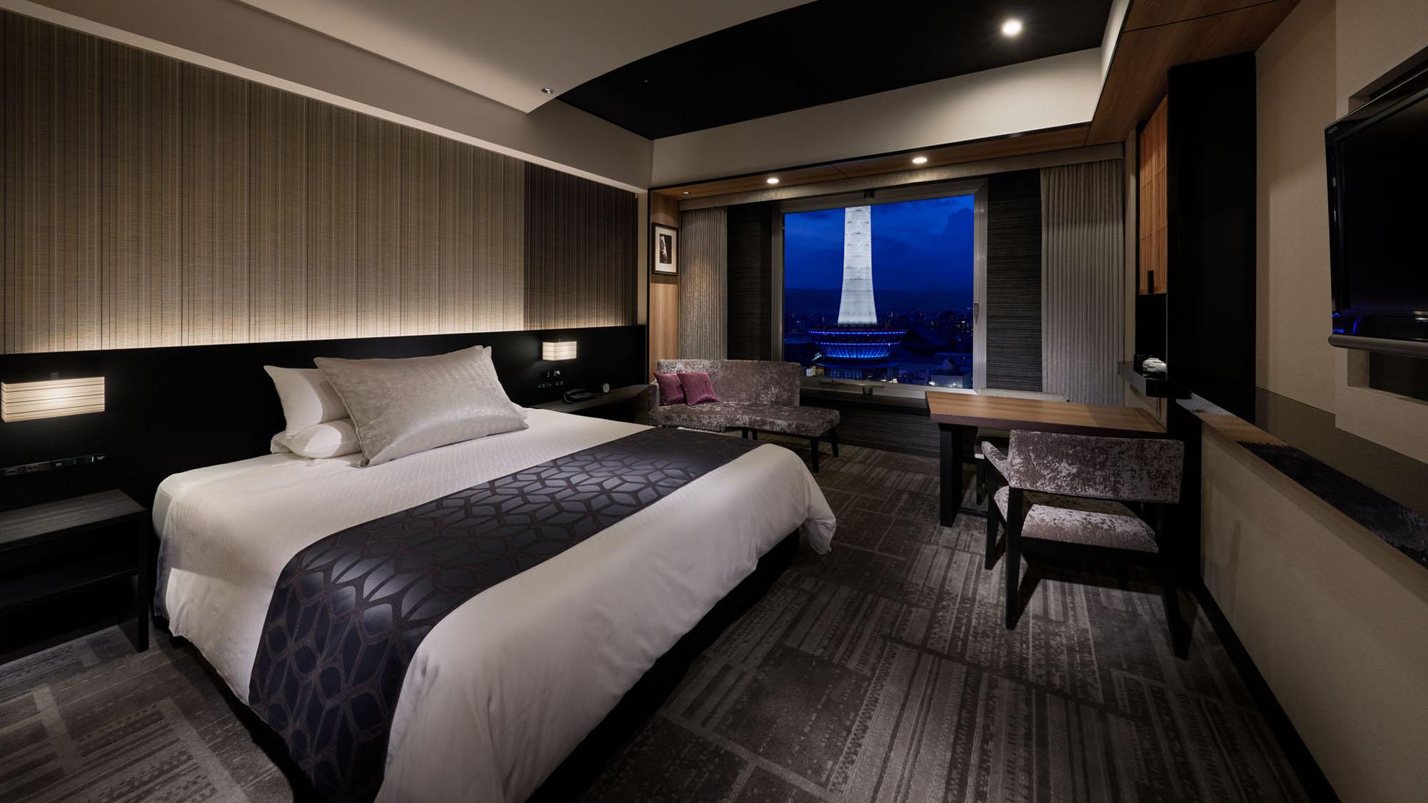 Superior, Double Bed, Tower View, Smoking