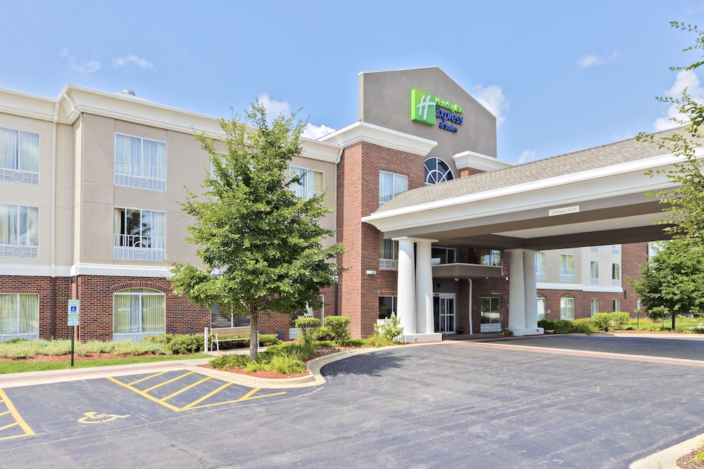 Holiday Inn Express Hotel And Suites Lake Zurich Barrington 3/45
