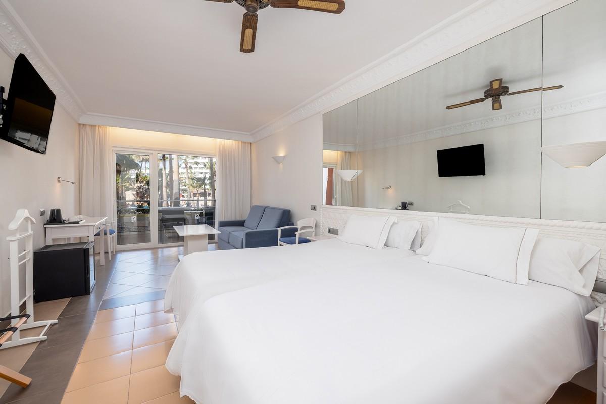 Comfort, Balcony or Terrace