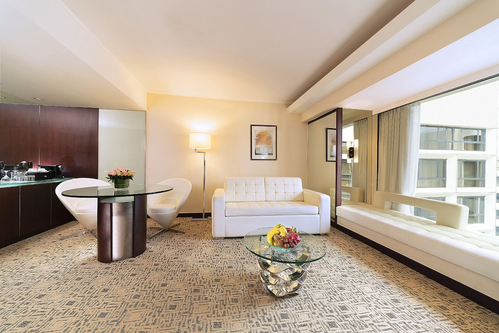 Regal Kowloon Hotel 18/50