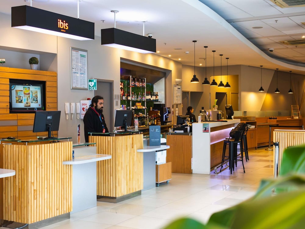 Ibis Valparaiso 36/49