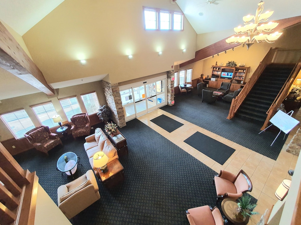 AmericInn by Wyndham Waconia 4/80