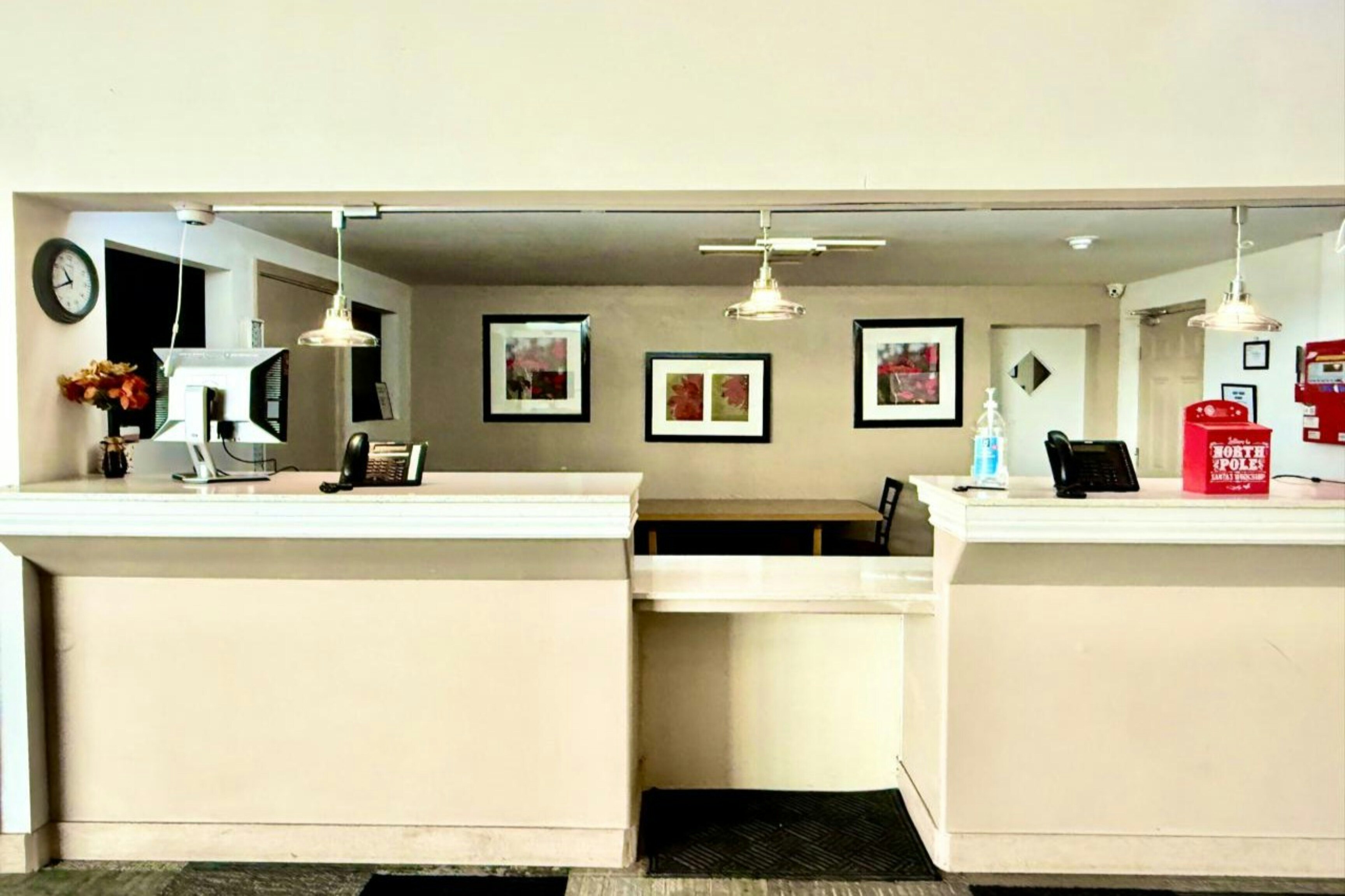 University Inn of Carbondale by Hotel O 10/49