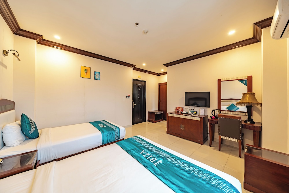 Ibiza Riverfront Hotel Da Nang 10/74