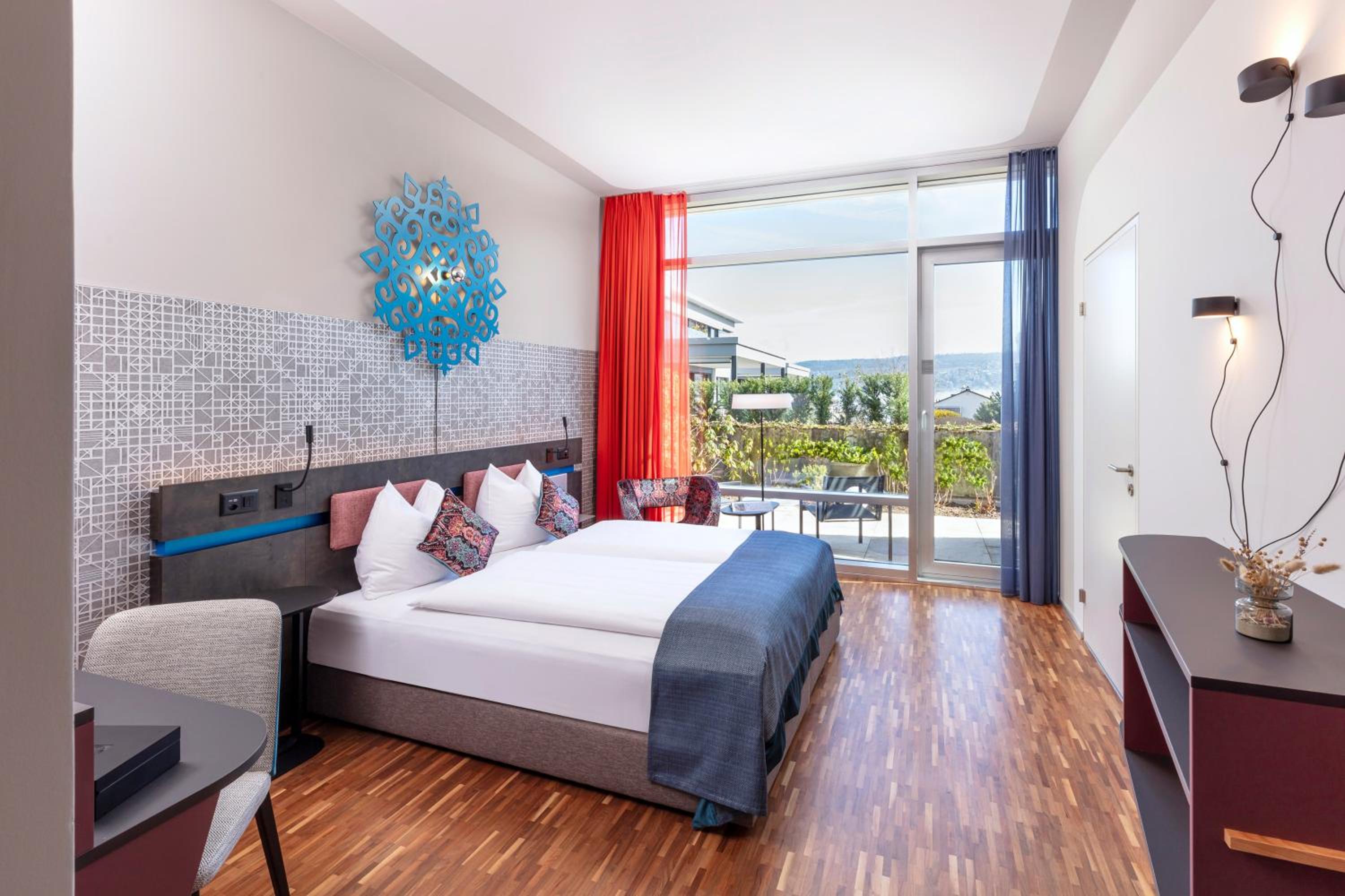 Garden, Double Bed