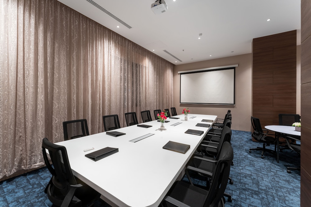 فندق ليلك بارك(Lilac Park Neom Highway Hotel Ex Lilac Park Hotel) 134/149