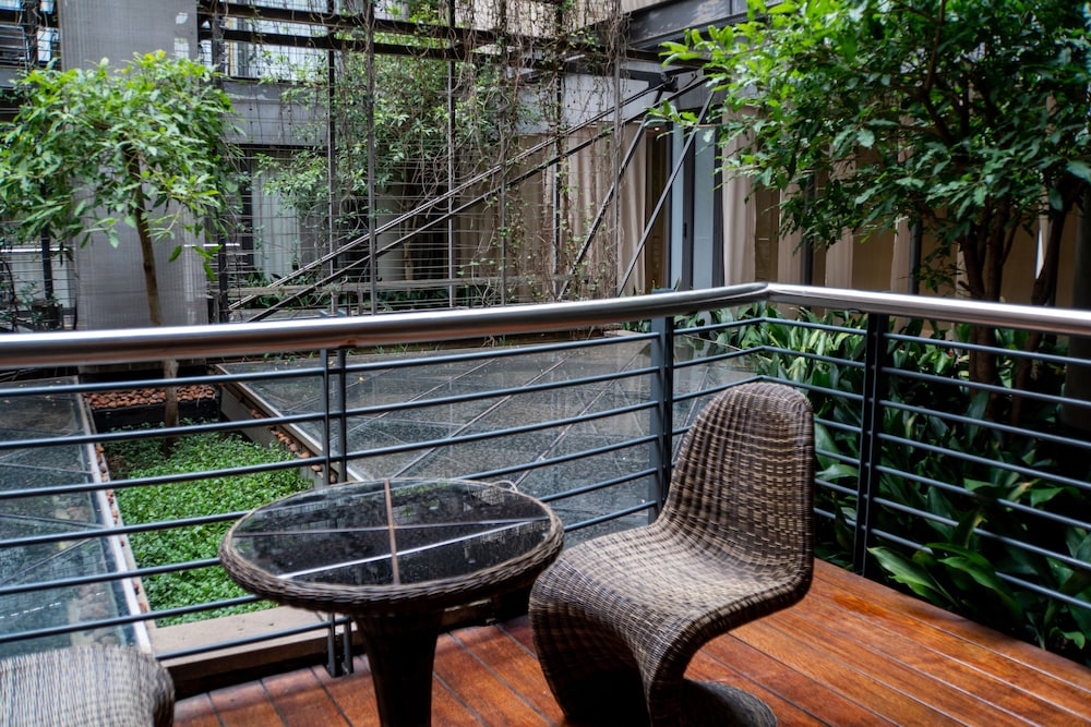 The Raphael Penthouse Suites 34/74
