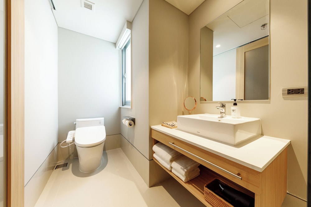 Nishitetsu Hotel Croom Bangkok Silom 46/50