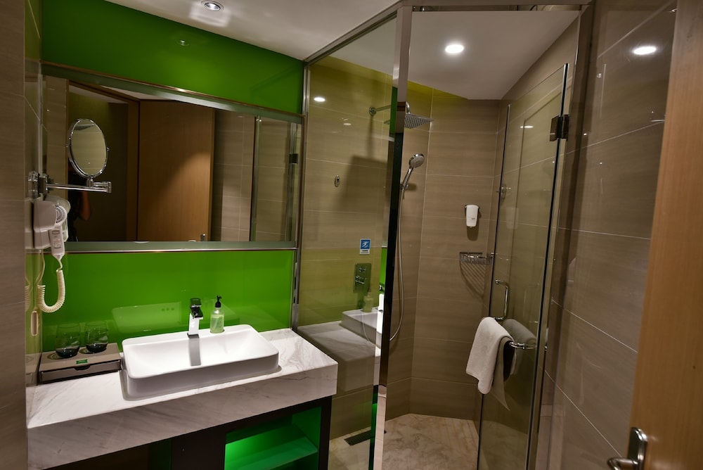 ibis Styles Xiamen Zhongshan Rd Walking Street Hotel 48/49