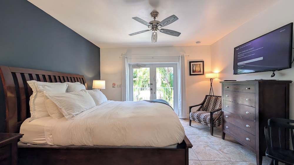 Panorama, Suite, Queen Bed